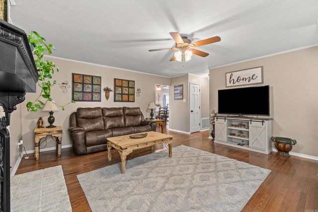 8910 Peters Road, Cabot, AR 72023