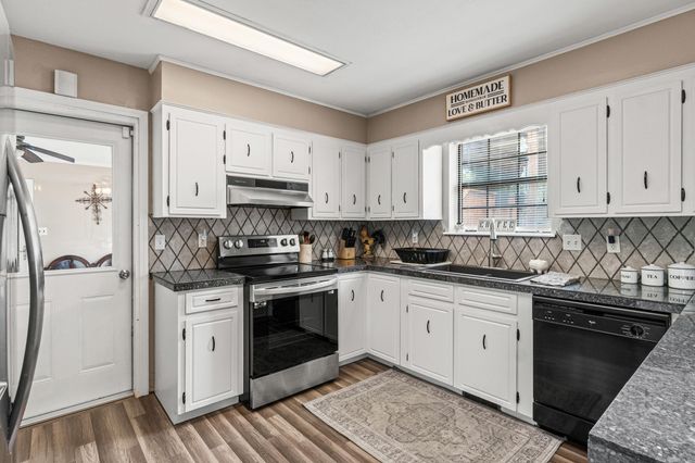 8910 Peters Road, Cabot, AR 72023