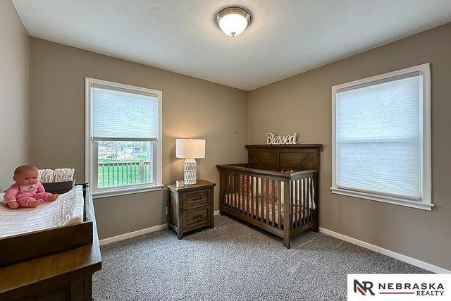 5420 Pine Street, Omaha, NE 68106