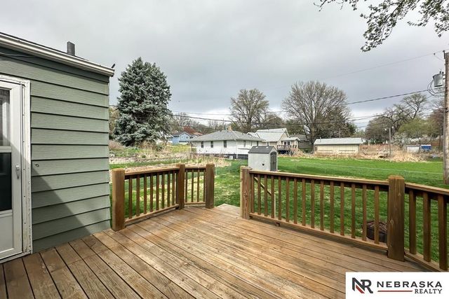 5420 Pine Street, Omaha, NE 68106