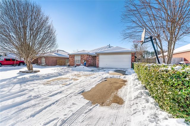 401 Bigi Avenue, Springdale, AR 72764