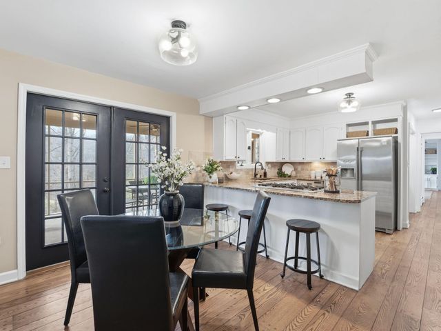 4867 Hunting Hills DR, Roanoke, VA 24018