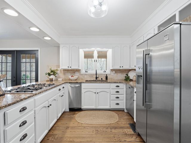 4867 Hunting Hills DR, Roanoke, VA 24018