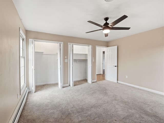 4867 Hunting Hills DR, Roanoke, VA 24018