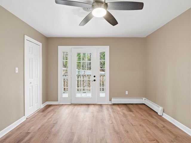 4867 Hunting Hills DR, Roanoke, VA 24018