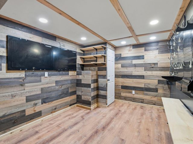 4867 Hunting Hills DR, Roanoke, VA 24018