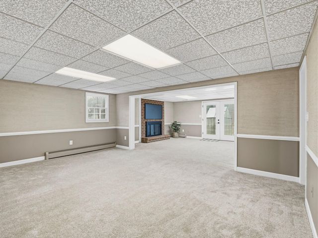 4867 Hunting Hills DR, Roanoke, VA 24018