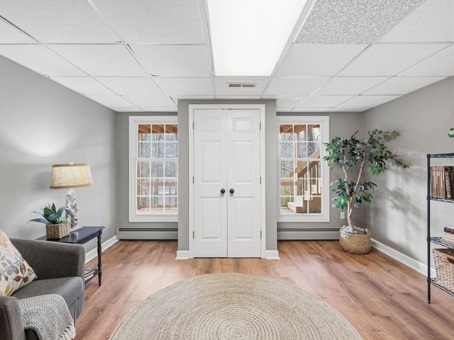 4867 Hunting Hills DR, Roanoke, VA 24018