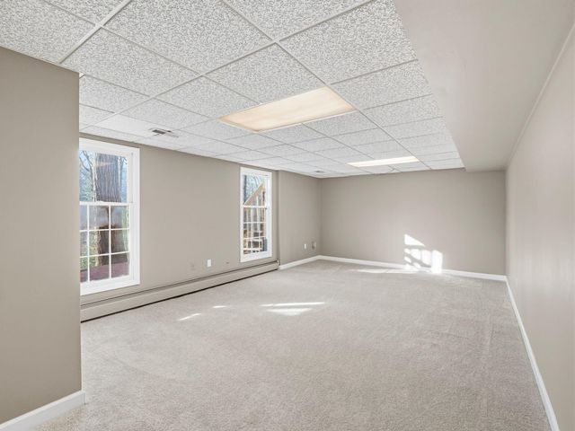 4867 Hunting Hills DR, Roanoke, VA 24018