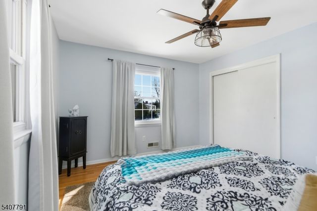 3 Armstrong Dr, Jefferson Twp., NJ 07438