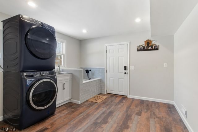 3 Armstrong Dr, Jefferson Twp., NJ 07438