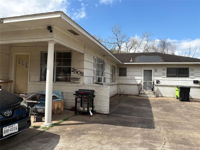 2508 4th Street, Rosenberg, TX 77471