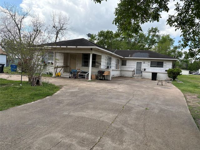 2508 4th Street, Rosenberg, TX 77471