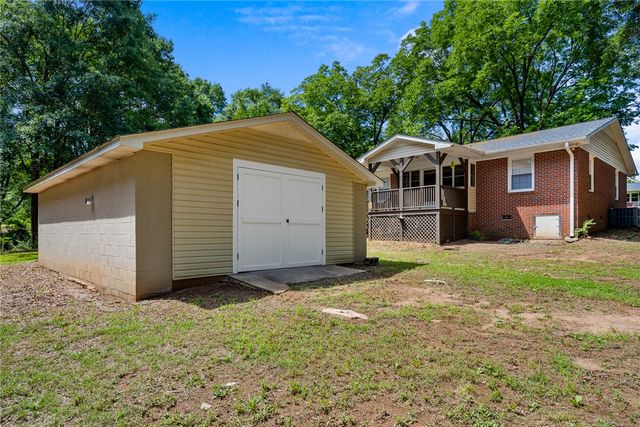 411 Jasmin Drive, Anderson, SC 29626