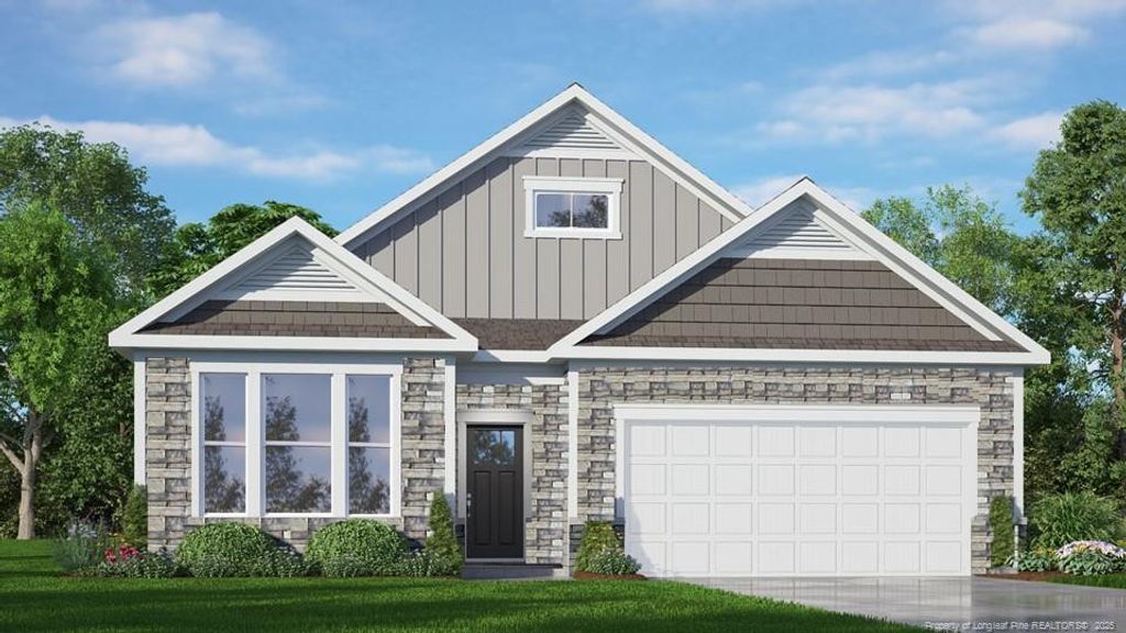 742 Lazy Elm Lane, Aberdeen, NC 28315