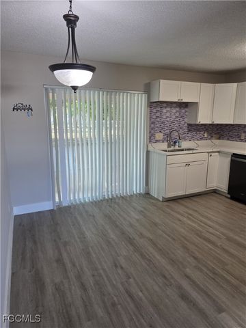 4638 Santa Barbara BLVD 1, Cape Coral, FL 33914