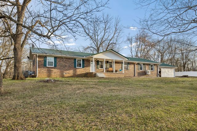 1016 Butler Bridge Rd, Portland, TN 37148