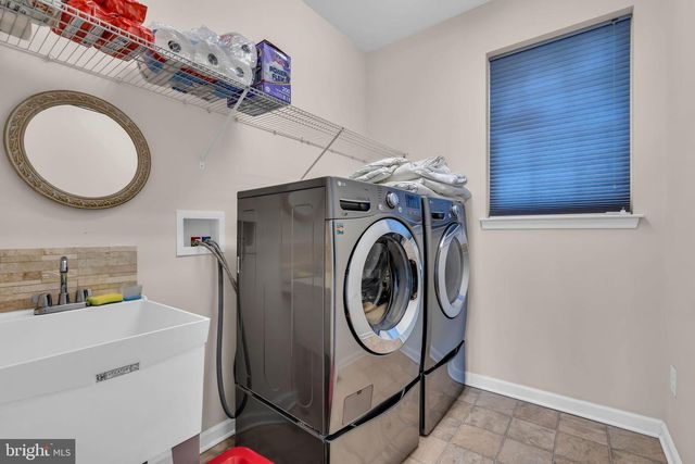 81A N LOCUST AVE, Marlton, NJ 08053