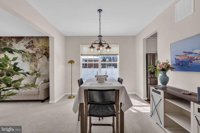 81A N LOCUST AVE, Marlton, NJ 08053