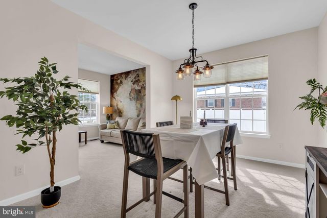 81A N LOCUST AVE, Marlton, NJ 08053