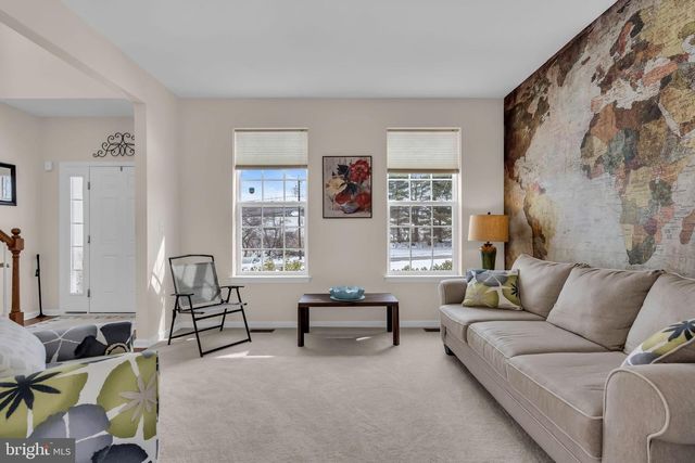 81A N LOCUST AVE, Marlton, NJ 08053