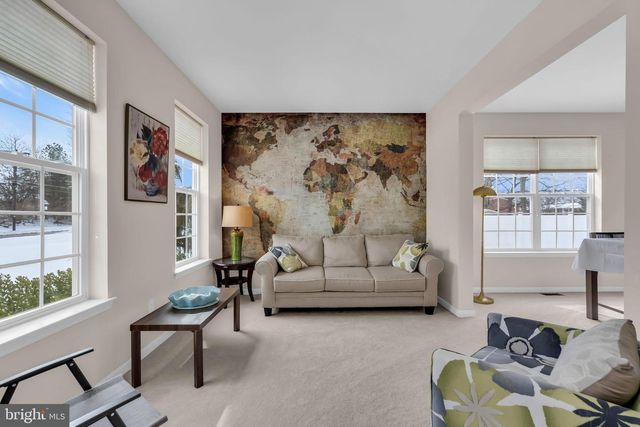 81A N LOCUST AVE, Marlton, NJ 08053