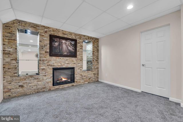 81A N LOCUST AVE, Marlton, NJ 08053