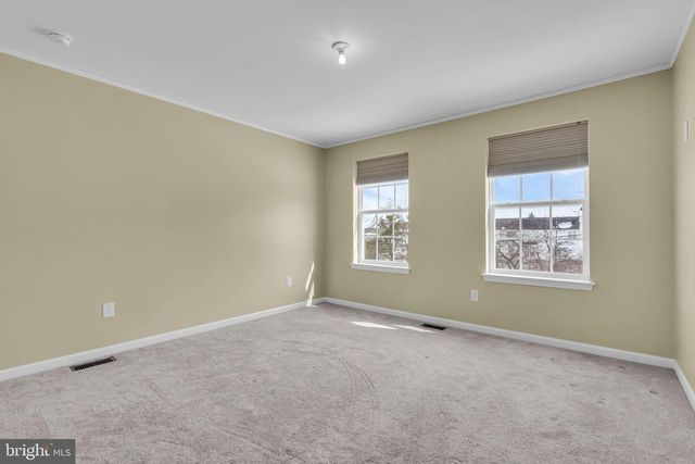 81A N LOCUST AVE, Marlton, NJ 08053