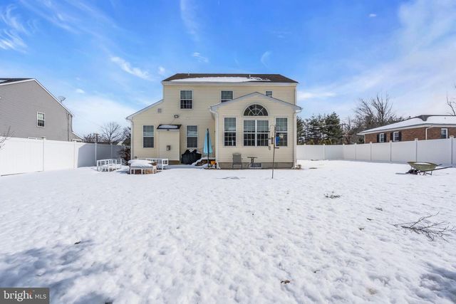 81A N LOCUST AVE, Marlton, NJ 08053