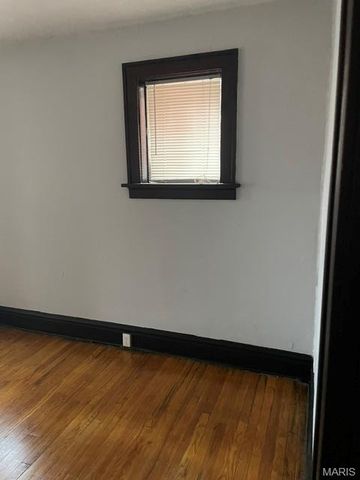 3711 Alberta Street, St Louis, MO 63116