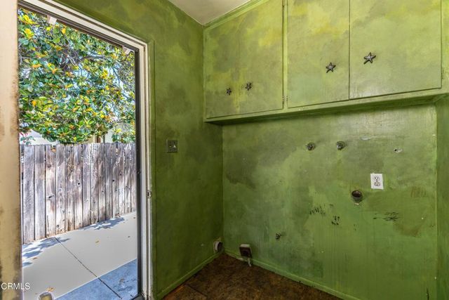 4618 Crown Avenue, La Canada Flintridge, CA 91011