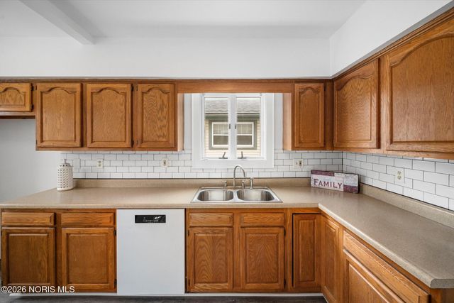 4226 Kingsbury Avenue, Toledo, OH 43612