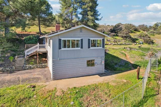 751 S Grade Road, Alpine, CA 91901