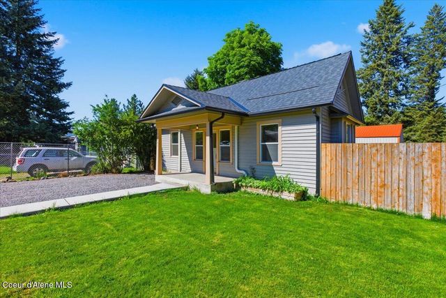 32487 N 2nd AVE, Spirit Lake, ID 83869