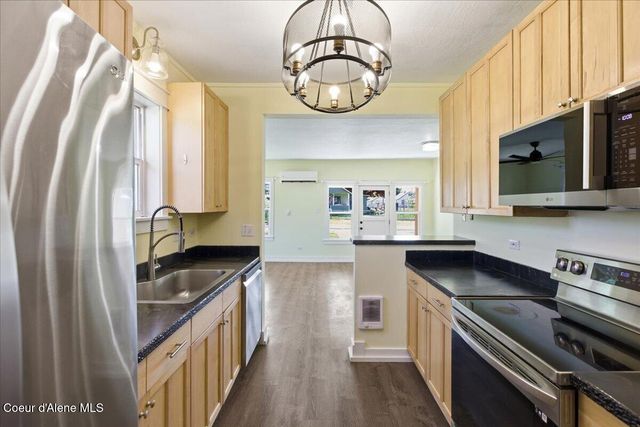 32487 N 2nd AVE, Spirit Lake, ID 83869