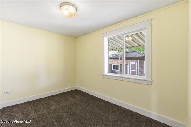 32487 N 2nd AVE, Spirit Lake, ID 83869