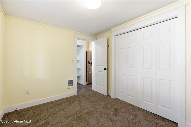 32487 N 2nd AVE, Spirit Lake, ID 83869