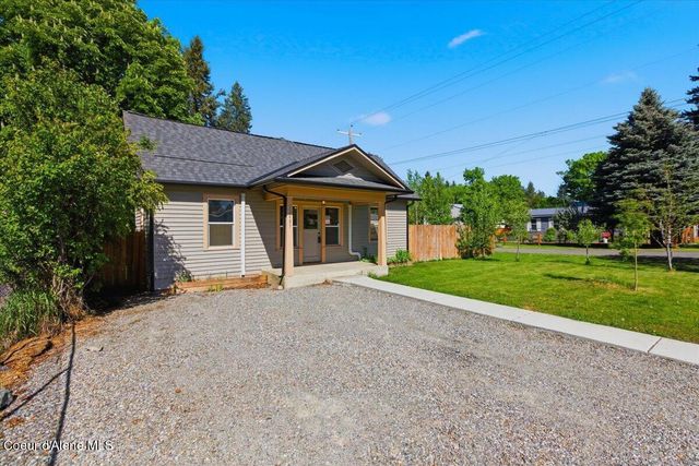 32487 N 2nd AVE, Spirit Lake, ID 83869