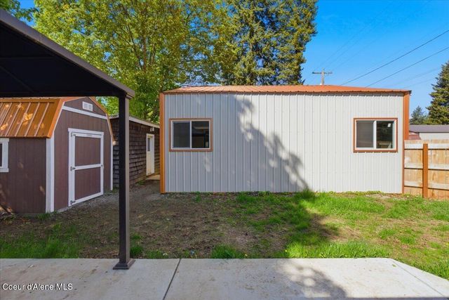 32487 N 2nd AVE, Spirit Lake, ID 83869