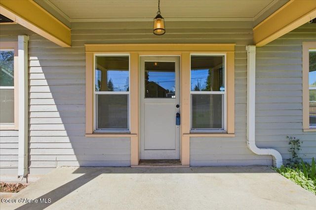 32487 N 2nd AVE, Spirit Lake, ID 83869