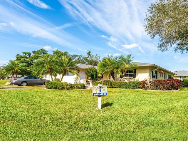 6994 W COUNTRY CLUB DRIVE N, Sarasota, FL 34243