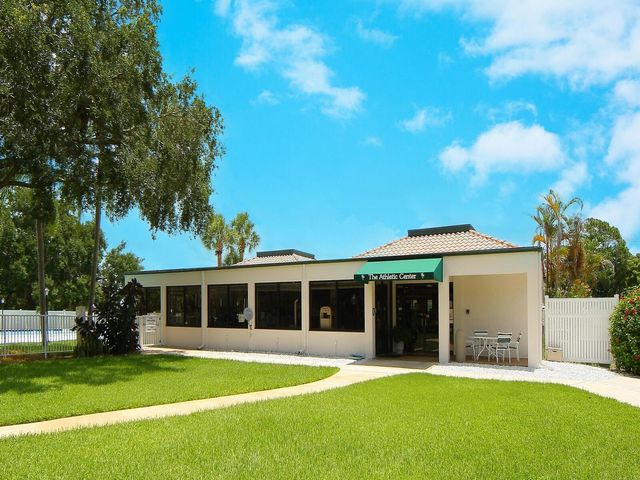 6994 W COUNTRY CLUB DRIVE N, Sarasota, FL 34243