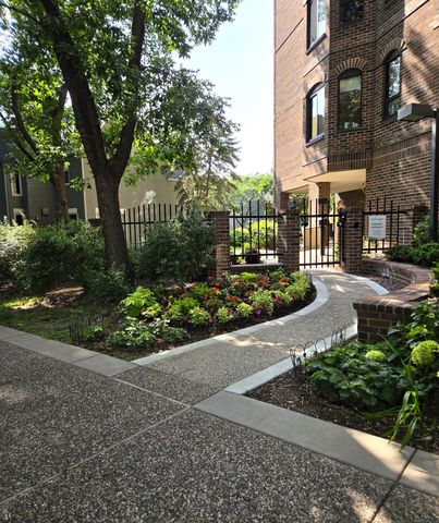1235 Yale Place 1701, Minneapolis, MN 55403