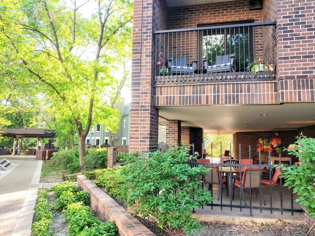 1235 Yale Place 1701, Minneapolis, MN 55403