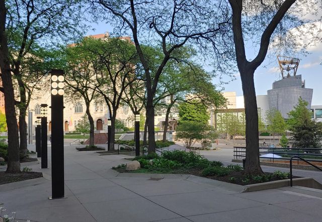 1235 Yale Place 1701, Minneapolis, MN 55403