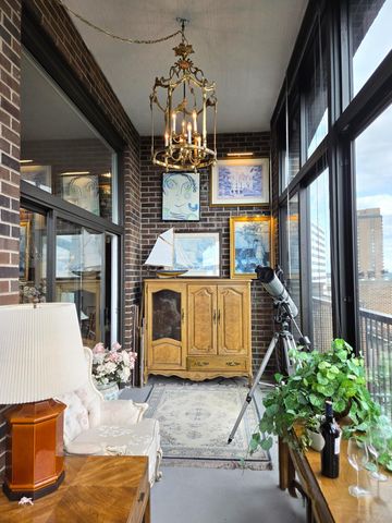 1235 Yale Place 1701, Minneapolis, MN 55403