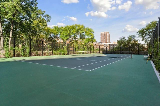 1235 Yale Place 1701, Minneapolis, MN 55403