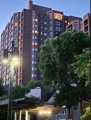1235 Yale Place 1701, Minneapolis, MN 55403