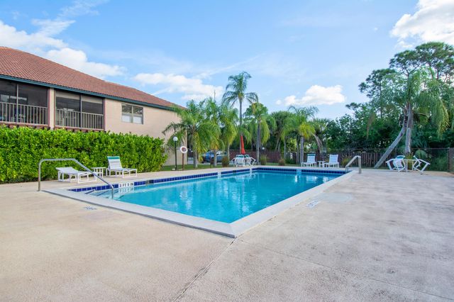 2474 SE Garden Terrace Terrace, Port St Lucie, FL 34952