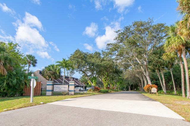 2474 SE Garden Terrace Terrace, Port St Lucie, FL 34952